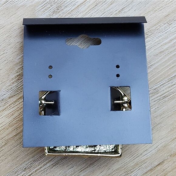 🔹️Vintage Gold Tone Bird On A Birdhouse Brooch Pin - Picture 2 of 12